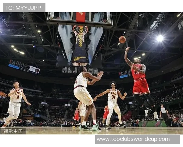 2015年NBA季后赛骑士与公牛的激烈对决回顾与精彩瞬间分析