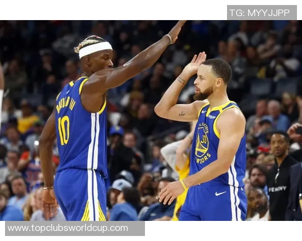 勇士与灰熊季后赛激战回顾球员表现与战术分析全景呈现