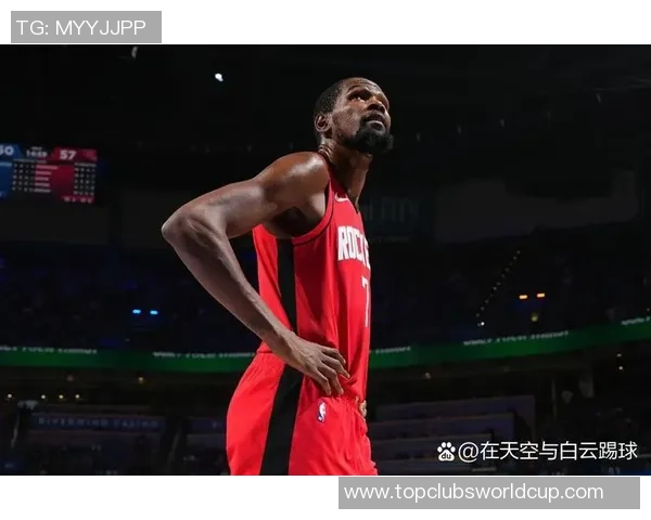 库里与郭艾伦的篮球对决：两位巨星的技巧与风格碰撞分析